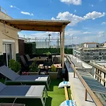 Rooftop Mini Suite-Roof Deck-Sunbeds-City View