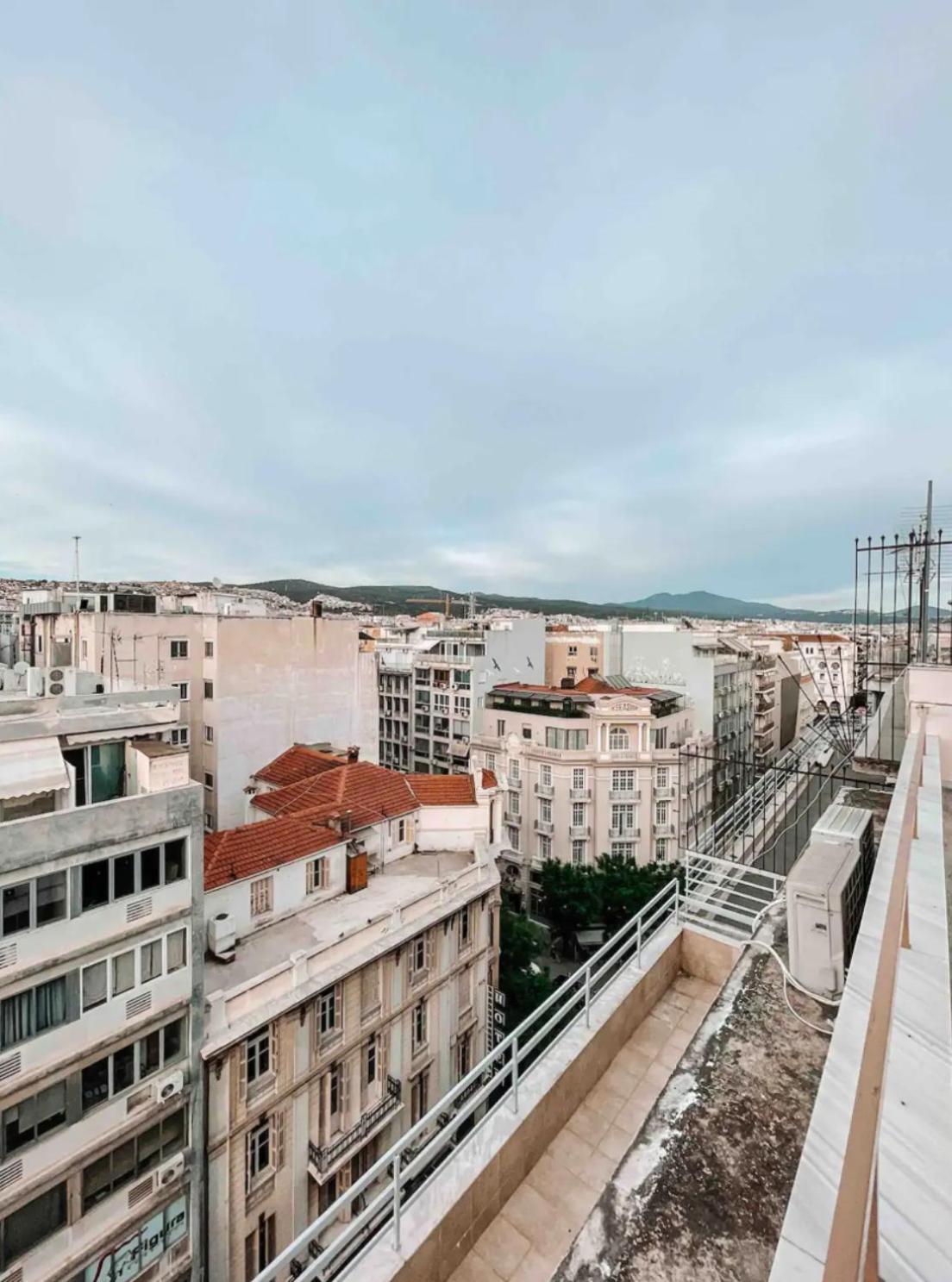 Rooftop Mini Suite-roof Deck-sunbeds-city View * Thessaloniki
